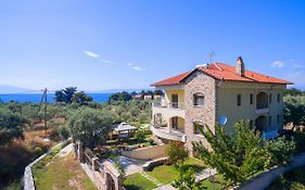 Glyfoneri Apartments